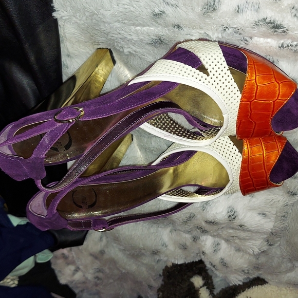 Just Cavalli - Picture 2 of 2